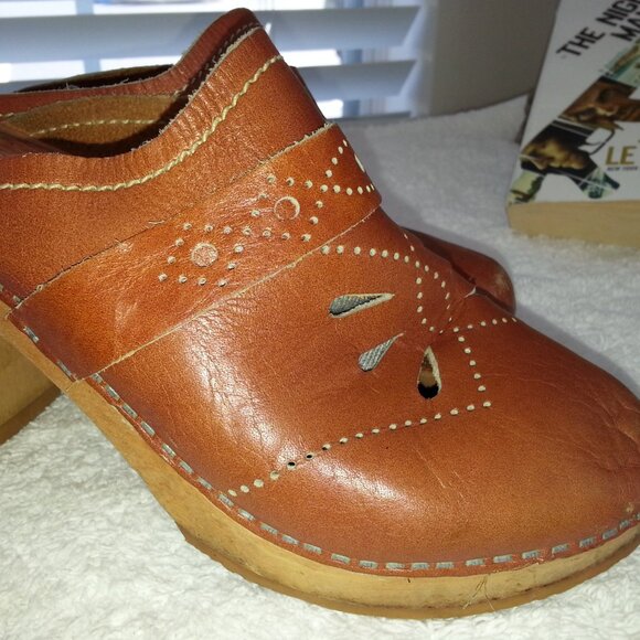 Cute Vintage Swedish MIA Clogs 1980s Women's - Picture 2 of 11